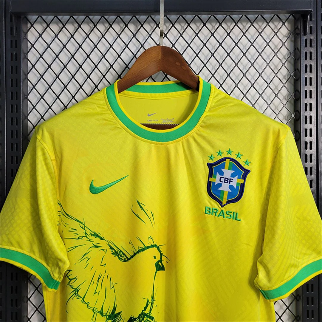 24/25 Édition Spéciale Oiseau Jaune Du Brésil – Image 4